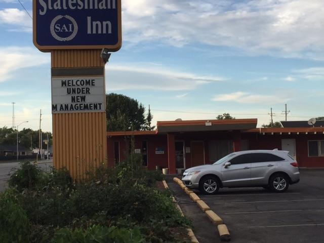 Statesman Inn Терре-Хот Экстерьер фото